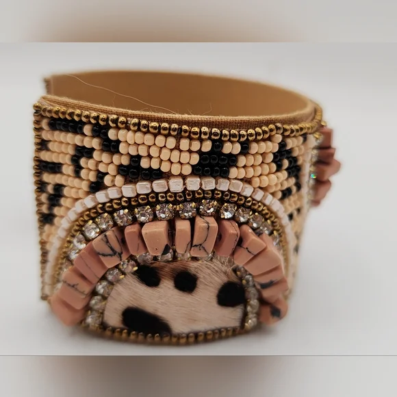 Beaded Cuff Bracelet NWOT - Picture 4 of 6